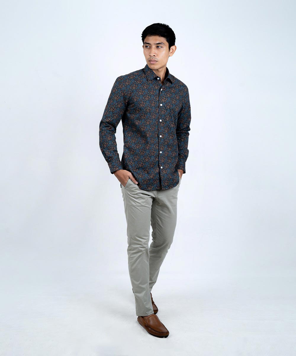 Envoy Italy Men’s Green Floral Design Tailor Fit Shirt - Image 3
